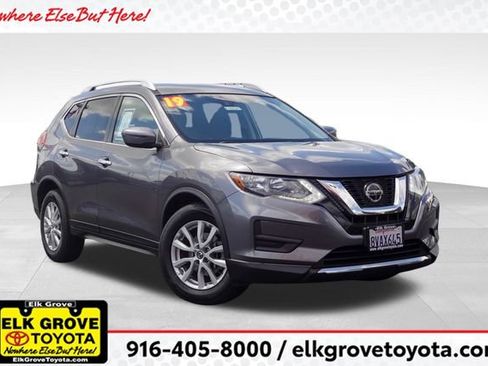 Used 2019 Nissan Rogue SV FWD image 1