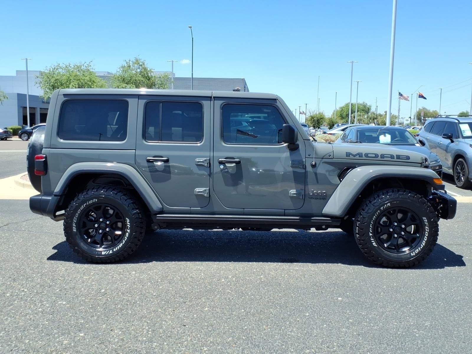 Used 2019 Jeep Wrangler Unlimited Sahara w/ Quick Order Package 24M Moab AWD/4WD image 8