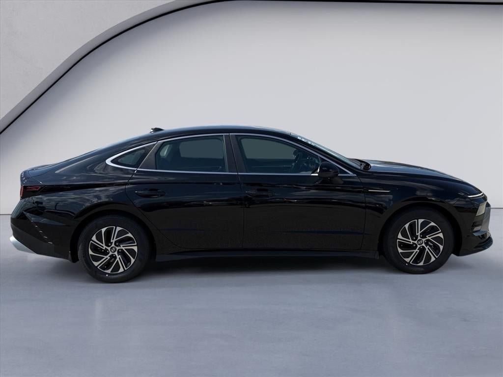 New 2026 Hyundai Sonata Blue FWD image 6
