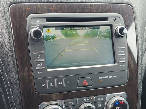 Used 2016 Chevrolet Traverse LT AWD/4WD image 14