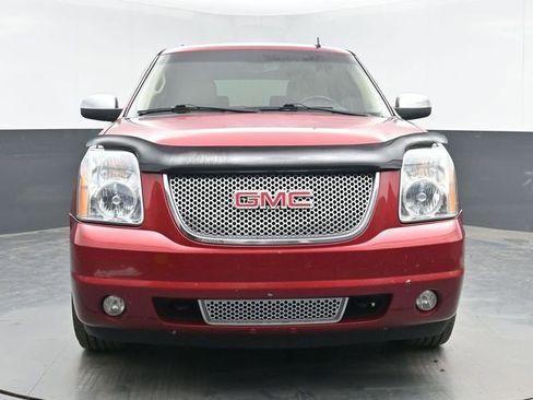 Used 2014 GMC Yukon Denali RWD image 4