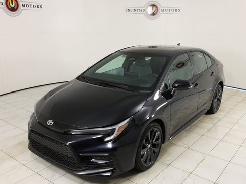 Used 2024 Toyota Corolla SE image 34