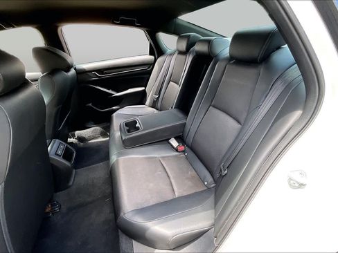 Used 2022 Honda Accord Sport image 19