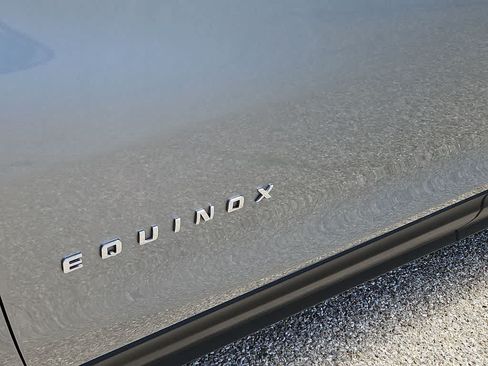 Used 2024 Chevrolet Equinox LT FWD image 11
