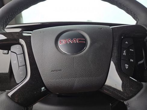New 2026 GMC Savana 2500 Extended w/ Driver Convenience Package RWD image 25