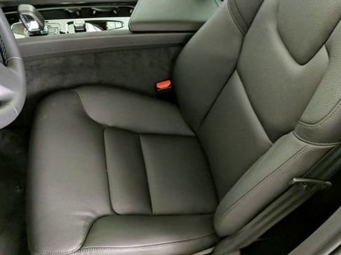Used 2023 Volvo XC60 B5 Plus w/ Protection Package Premier FWD image 21