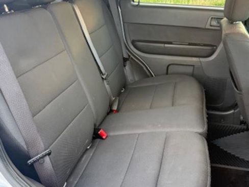 Used 2012 Ford Escape XLT FWD image 21