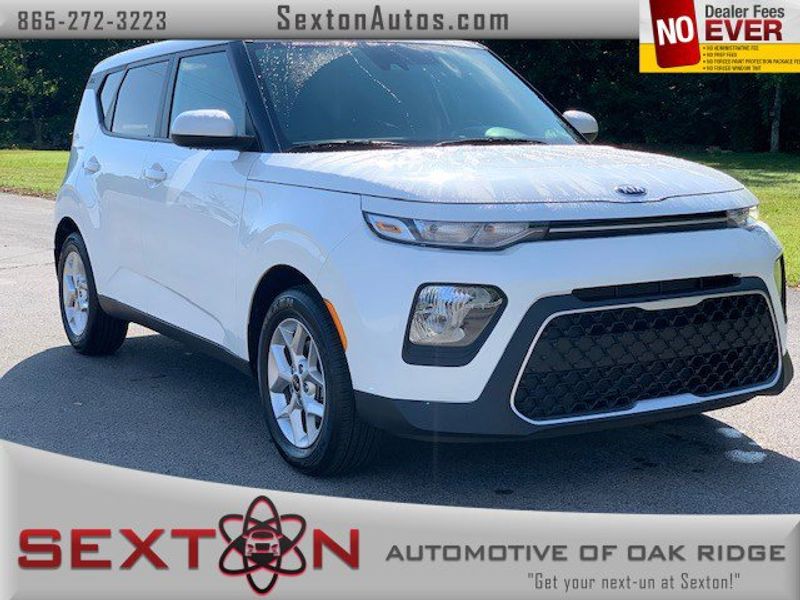 Used 2020 Kia Soul S image 1