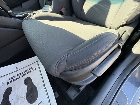 Used 2020 Hyundai Tucson SE image 36