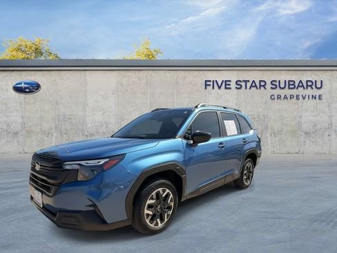 Certified 2025 Subaru Forester AWD/4WD image 4