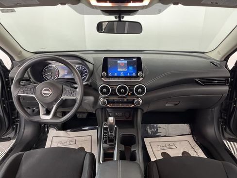 Used 2025 Nissan Sentra SV FWD image 38