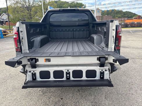 New 2026 Chevrolet Silverado EV Trail Boss w/ Premium Package image 47