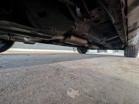 Used 2004 Saturn Vue AWD V6 image 17