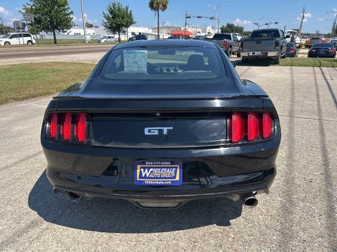 Used 2015 Ford Mustang GT image 5