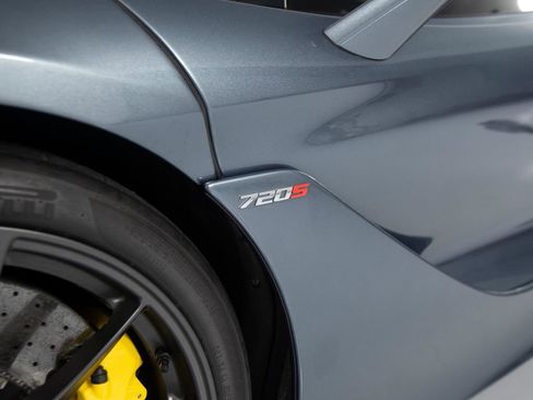 Used 2018 McLaren 720S Performance RWD image 50