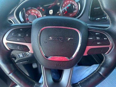 Used 2017 Dodge Challenger SRT Hellcat image 28