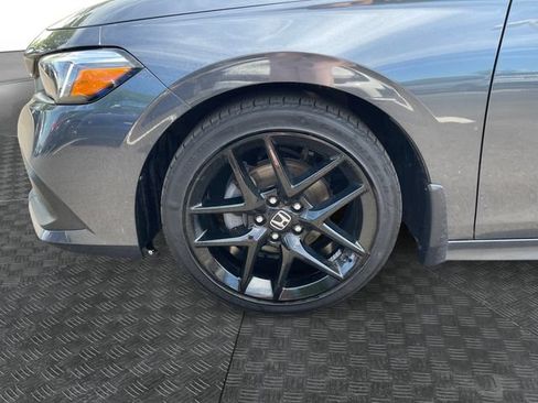 Used 2024 Honda Civic Sport image 14