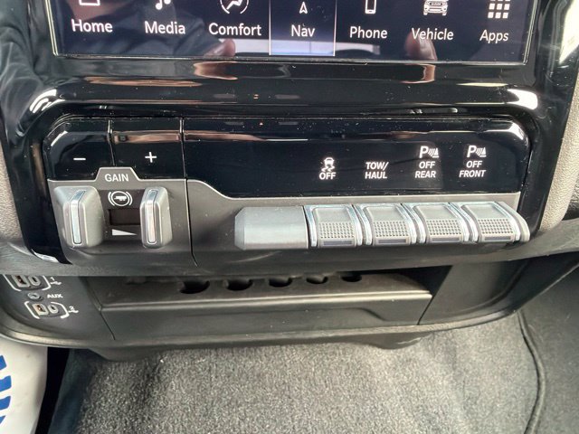 Used 2026 RAM 2500 Big Horn AWD/4WD image 26