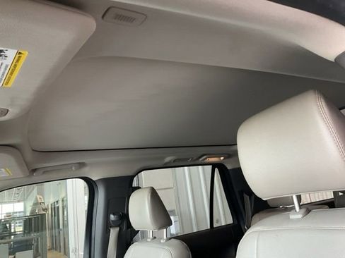 Used 2021 Ford Expedition Max XLT RWD image 7