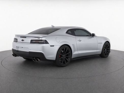 Used 2013 Chevrolet Camaro SS w/ SS Performance Package RWD image 6