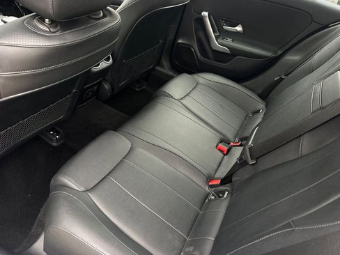 Used 2021 Mercedes-Benz A 220 image 10