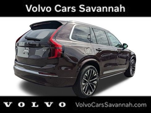 Certified 2025 Volvo XC90 B5 Core w/ Protection Package Premier image 3