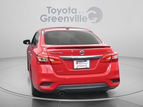 Used 2016 Nissan Sentra SR FWD image 11