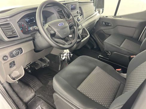 Used 2025 Ford Transit 250 Low Roof w/ Exterior Upgrade Package RWD image 19