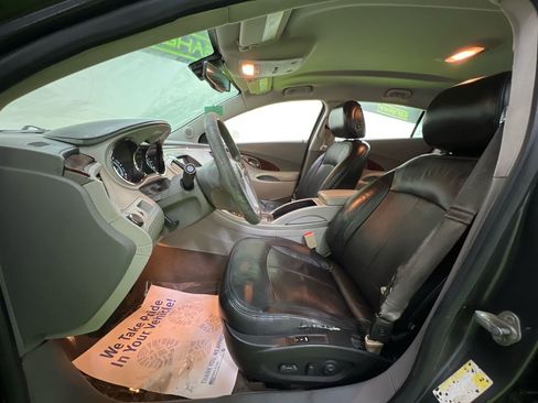 Used 2013 Buick LaCrosse FWD image 16