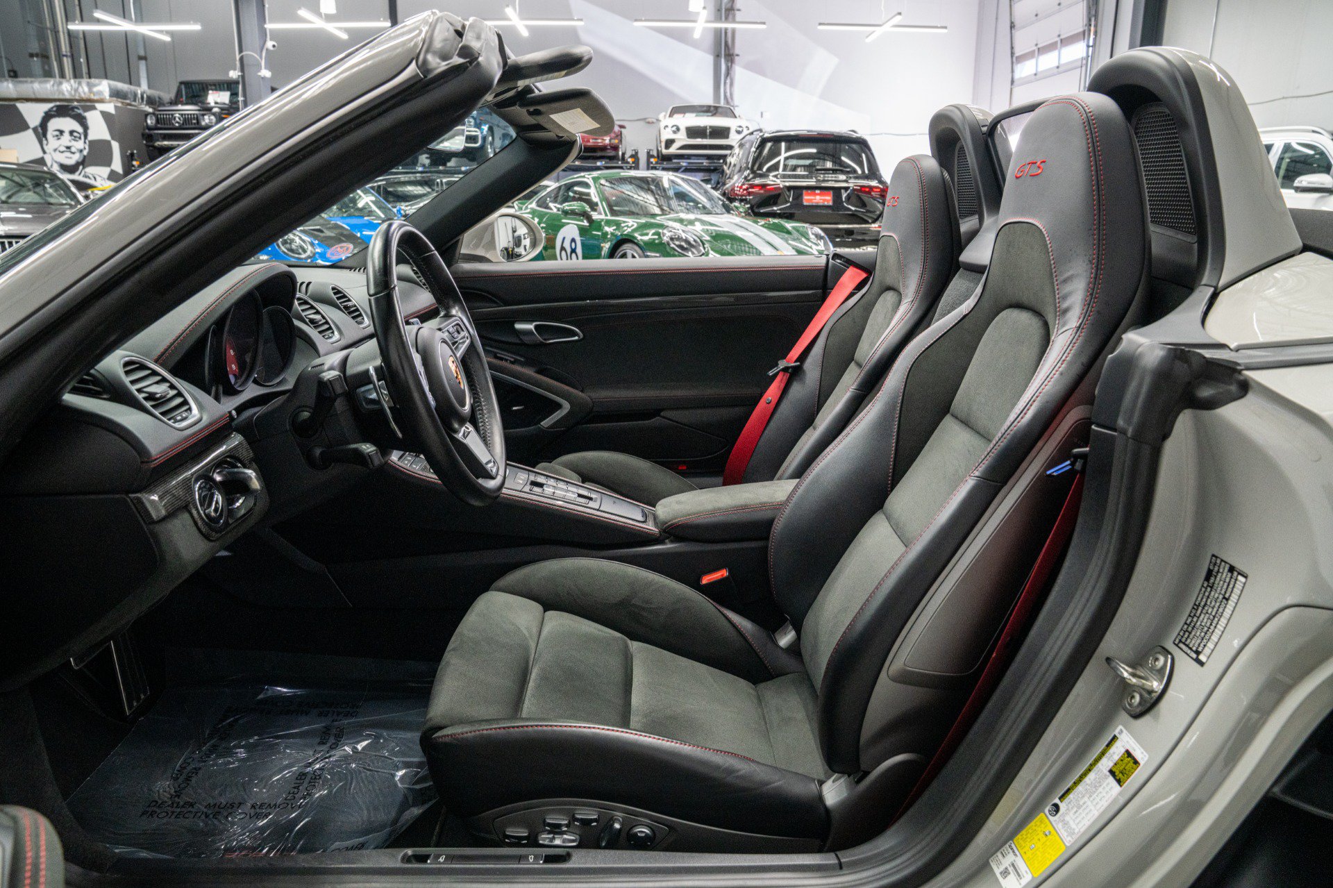 Used 2024 Porsche 718 Boxster GTS w/ GTS Interior Package RWD image 32