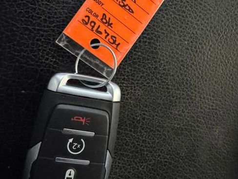 Used 2020 RAM 1500 Big Horn AWD/4WD image 10
