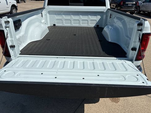 Used 2025 RAM 3500 Tradesman AWD/4WD image 23