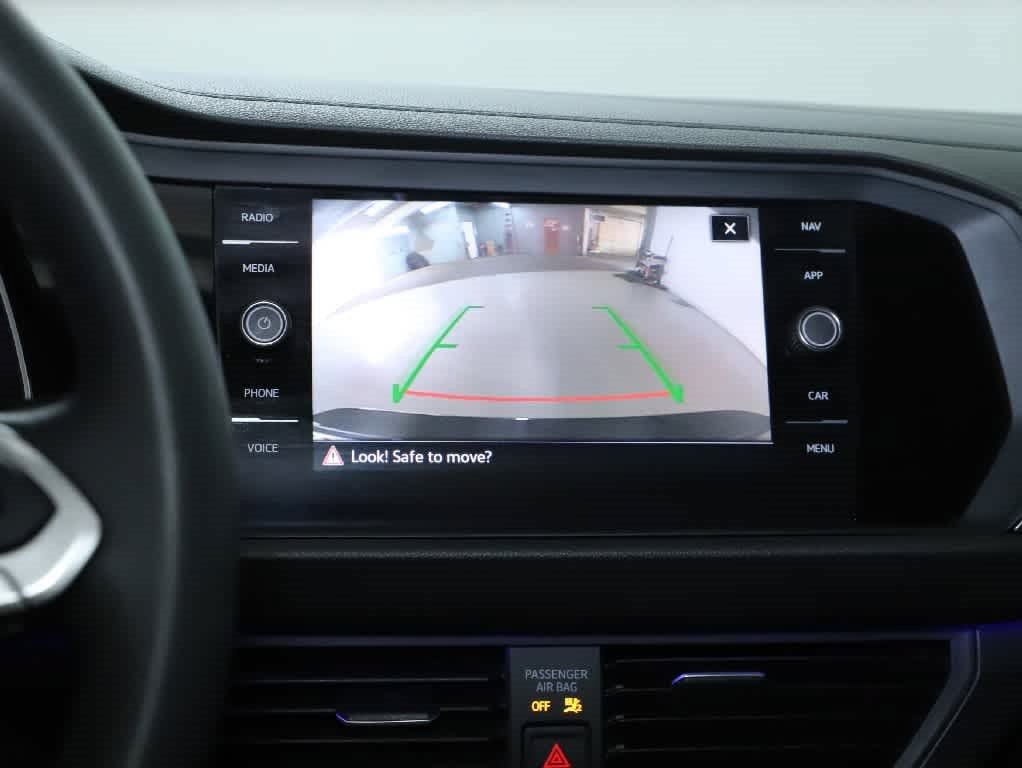 Used 2024 Volkswagen Jetta SEL FWD image 28