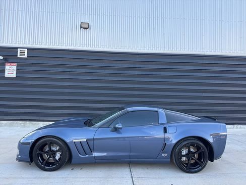 Used 2013 Chevrolet Corvette Grand Sport w/ 2LT Preferred Equipment Group RWD image 4