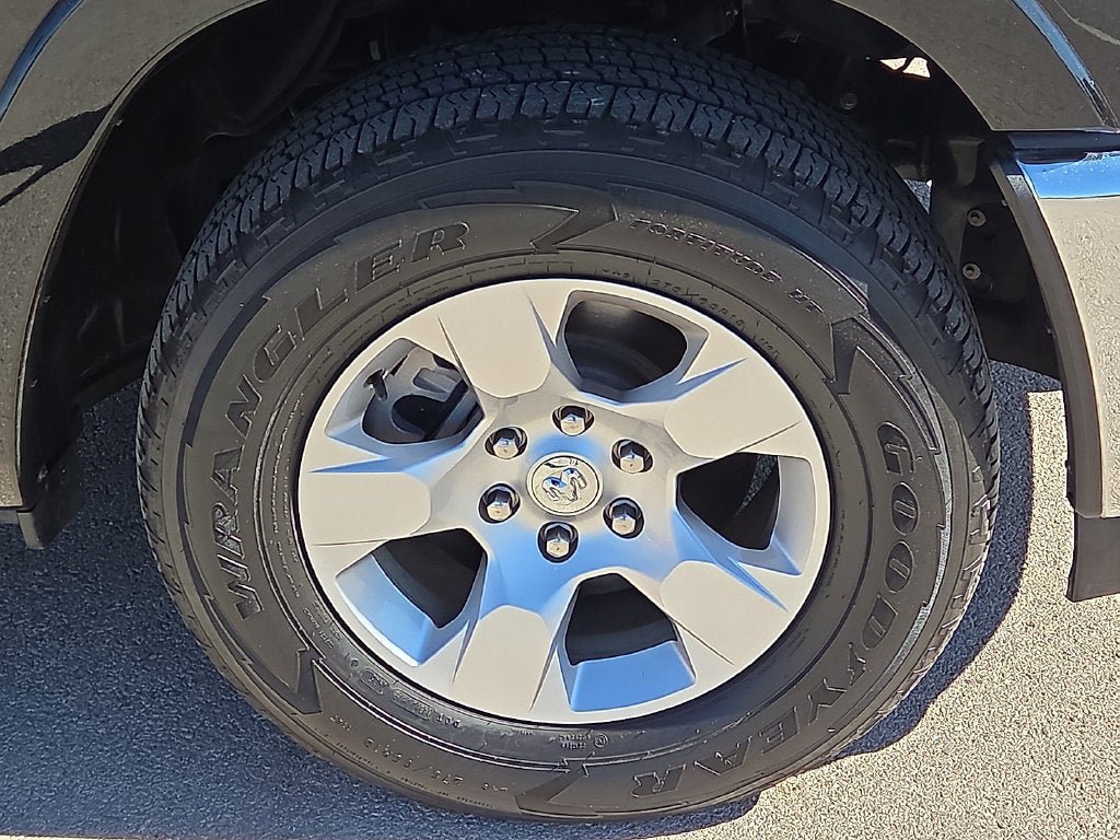 Used 2025 RAM 1500 Big Horn RWD image 8