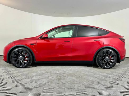 Used 2022 Tesla Model Y Performance AWD/4WD image 16