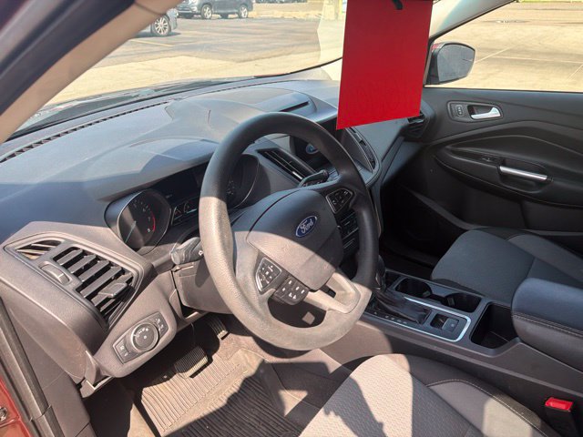 Certified 2018 Ford Escape SE w/ SE Sync 3 Package FWD image 24