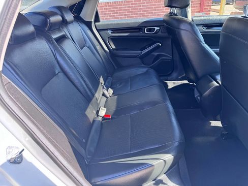 Used 2024 Honda Civic Touring image 9