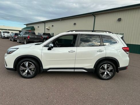 Used 2019 Subaru Forester Touring w/ Popular Package #3 AWD/4WD image 37