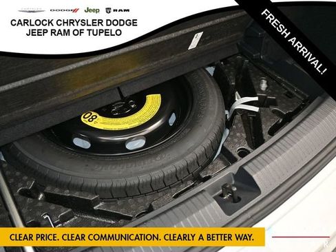 Used 2024 Volkswagen Tiguan S image 37