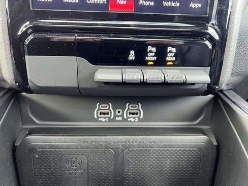 Used 2025 RAM 1500 Laramie w/ Sport Appearance Package image 22