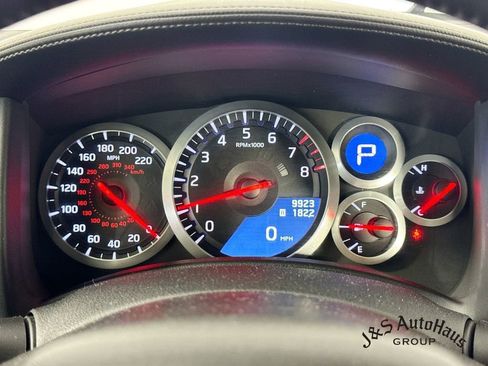 Used 2013 Nissan GT-R Premium AWD/4WD image 15