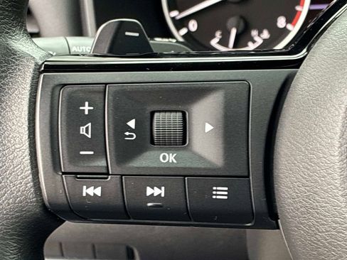 Used 2021 Nissan Rogue S image 22