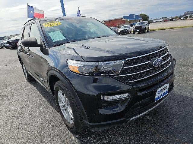 Used 2024 Ford Explorer XLT w/ Equipment Group 202A AWD/4WD image 11