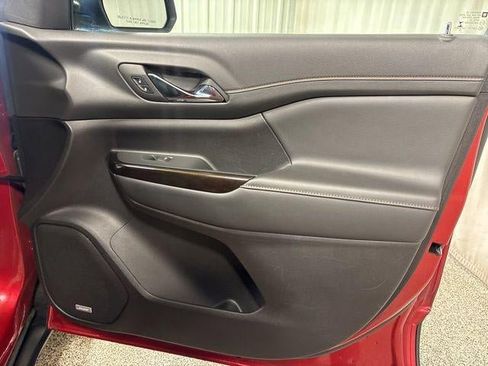 Used 2023 GMC Acadia AT4 w/ Technology Package image 22