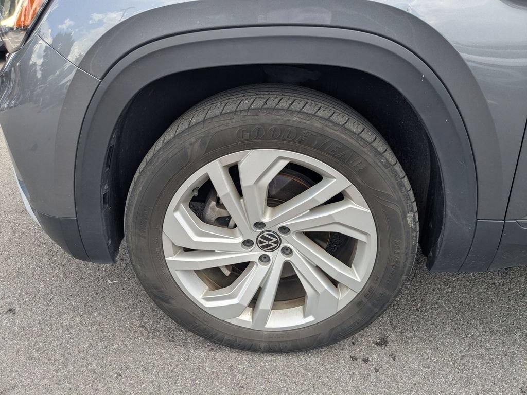 Used 2023 Volkswagen Atlas SE FWD image 24