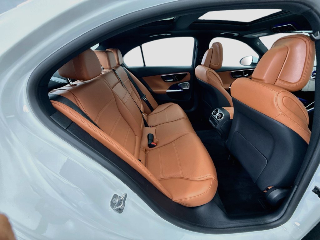 Certified 2026 Mercedes-Benz C 300 Sedan image 21