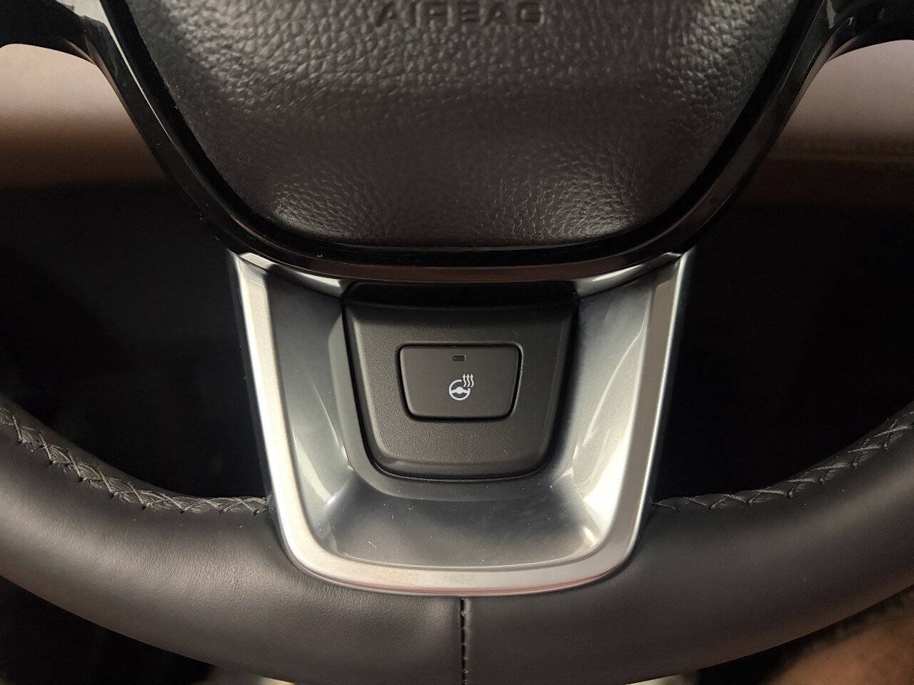 Used 2025 Honda Pilot Elite image 21