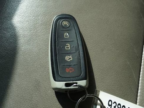 Used 2013 Ford Escape SEL FWD image 18