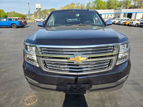 Used 2019 Chevrolet Tahoe Premier AWD/4WD image 2